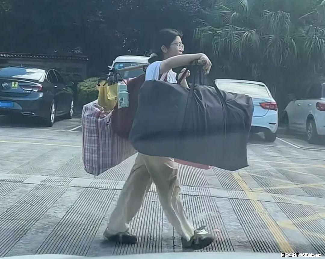 全网追的“扁担女孩”，找了一份暑假工，时薪12元 - 盘锦生活资讯 - 盘锦28生活网 pj.28life.net